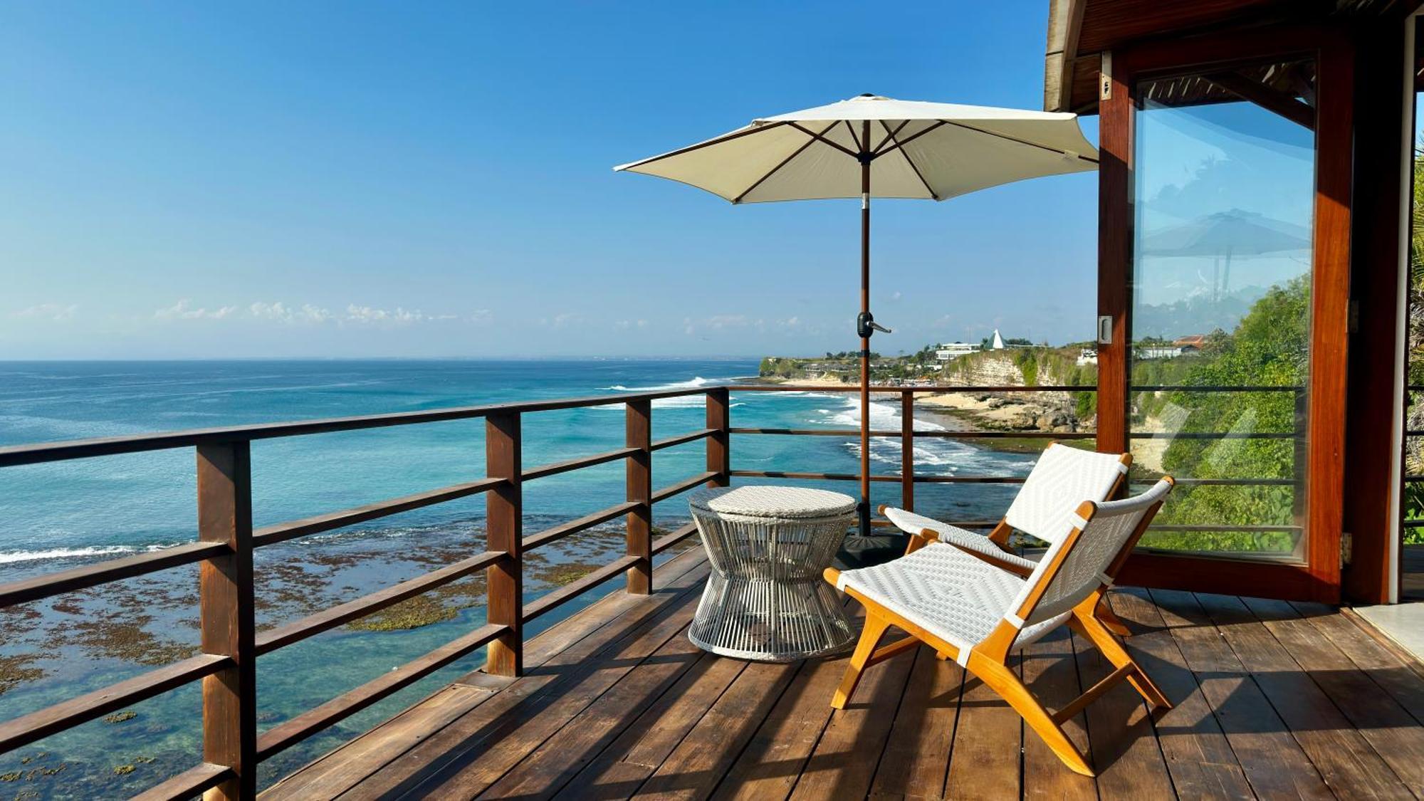 Villa Bingin High Tide